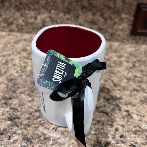 Rae Dunn Disney Villians mug - Picture 2 of 4